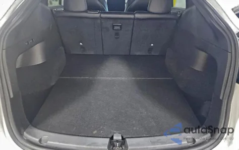 2022 Tesla Model Y from USA, damaged, VIN 7SAYGDEE9NF332623